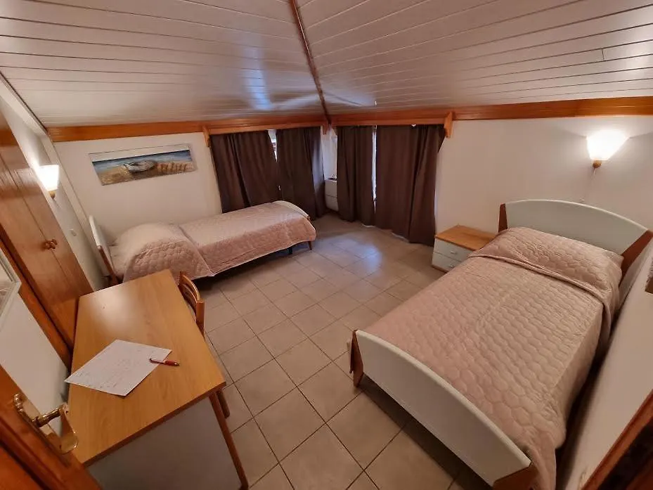 Villa Riva Omisalj Hotel